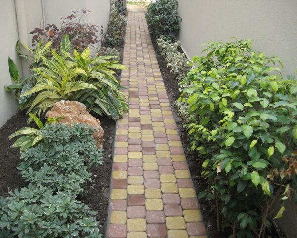 Multi Colors Outdoor Floor Design Cobbler Pavers Tiles in Pakistan